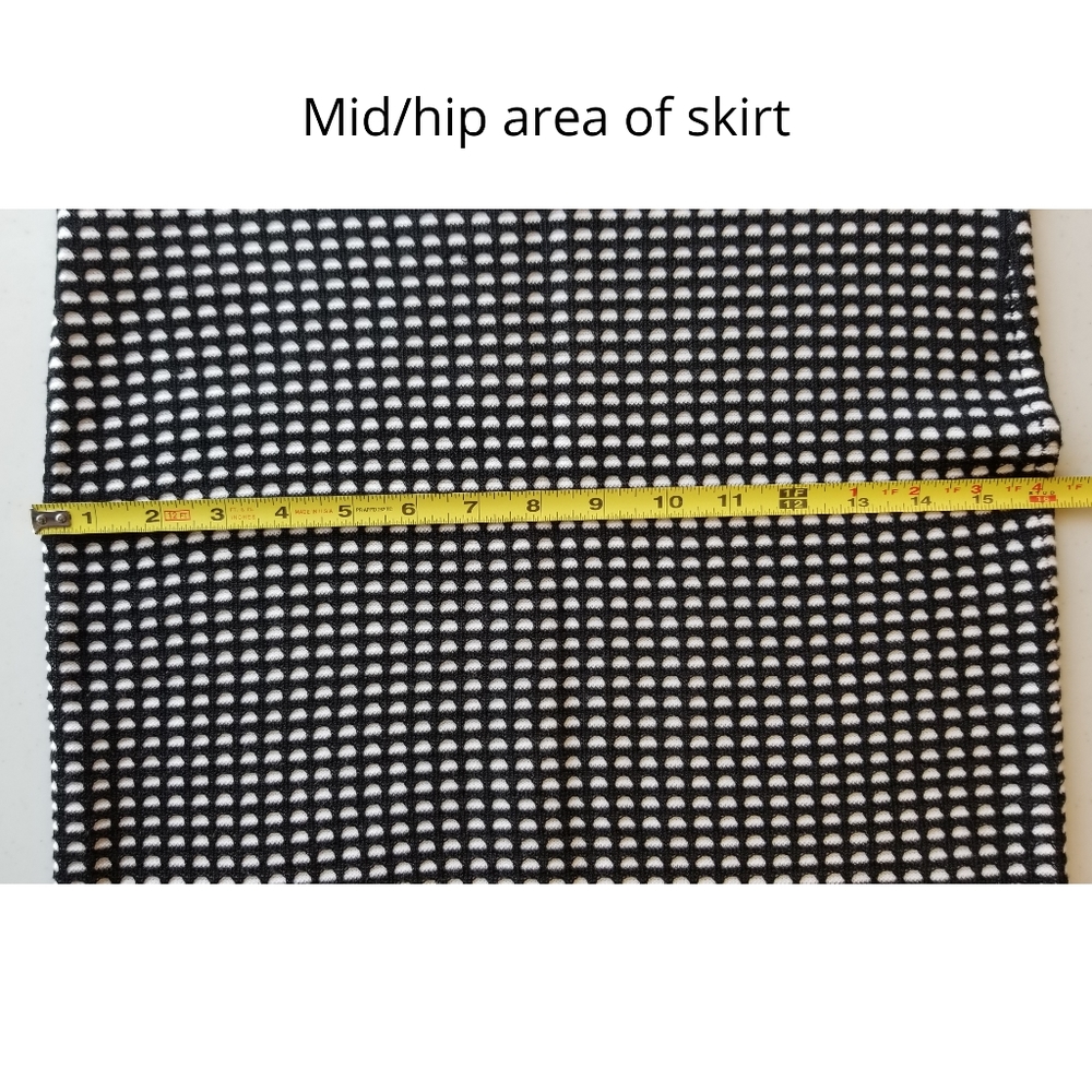 Ann Taylor Honeycomb Pencil Skirt - Picture 5 of 5